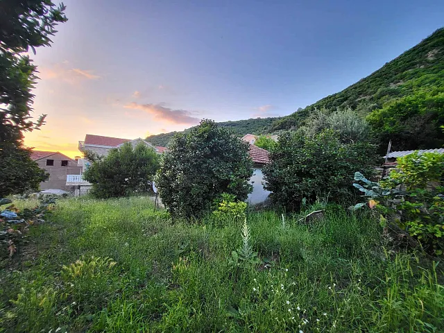 Grundstück mit Meerblick in Kumbor für den Bau von Luxusvillen — photo 7